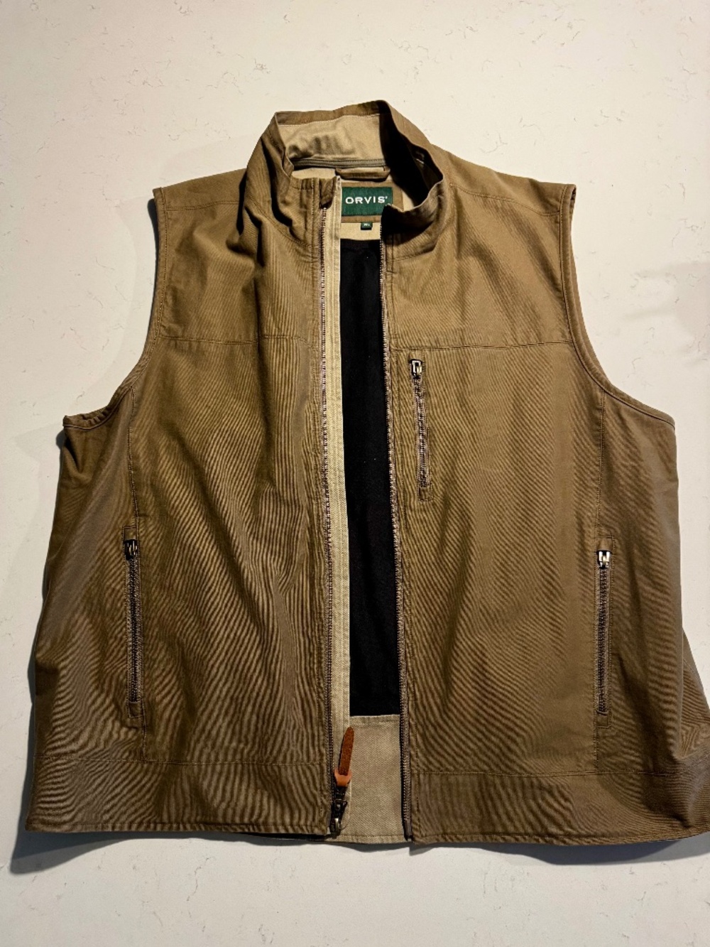 Orvis Khaki Canvas Men’s Vest XL